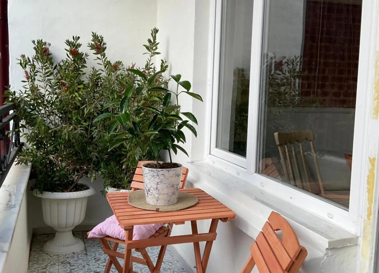 2Br And 2Bath Balcony Apt In Heart Of Isatanbul #3 Istanbul 0*,  Turkey